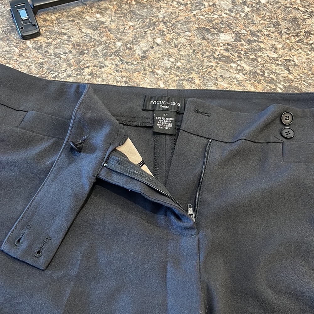 Gray Petite dress pants - Picture 6 of 9